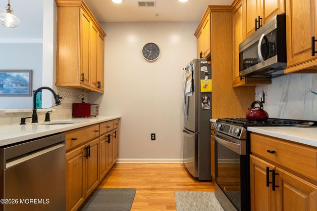 422 Sophee Lane, Lakewood, NJ 08701