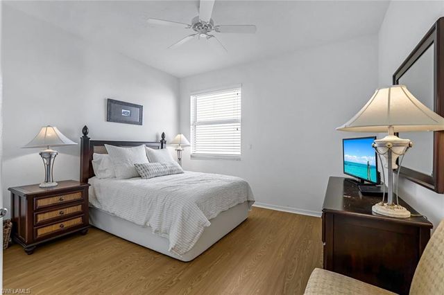 410 Flagship DR # 1101, Naples, FL 34108