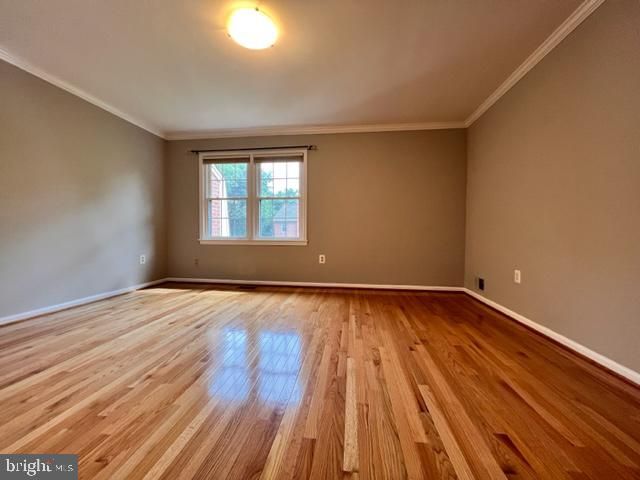 5139 WOODMIRE LN, Alexandria, VA 22311