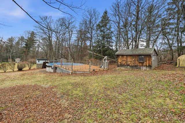 40 Janis Road, Westfield, MA 01085