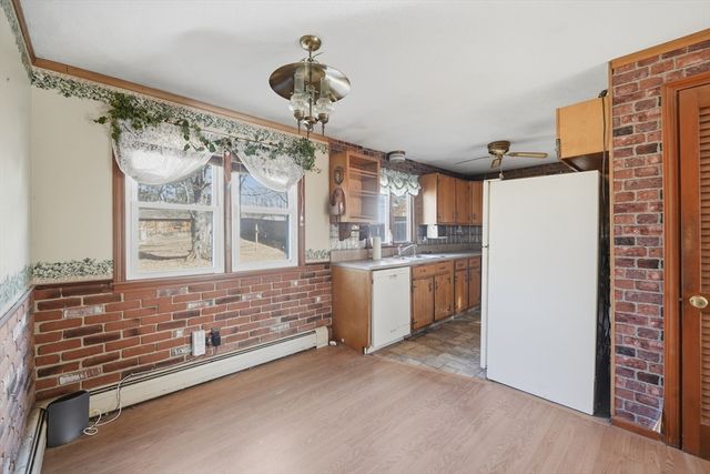 40 Janis Road, Westfield, MA 01085