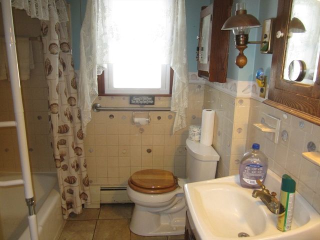 40 Janis Road, Westfield, MA 01085