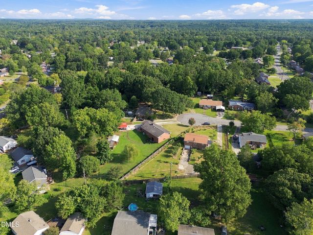 2112 Joyce Court, Burlington, NC 27217