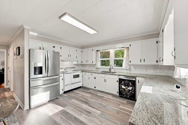 2112 Joyce Court, Burlington, NC 27217