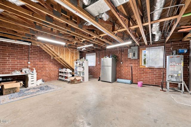 2112 Joyce Court, Burlington, NC 27217