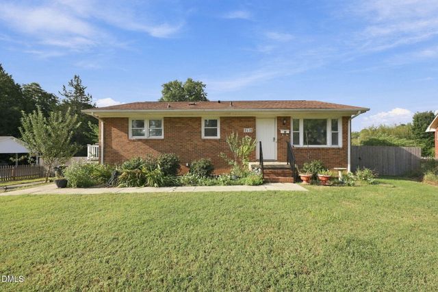 2112 Joyce Court, Burlington, NC 27217