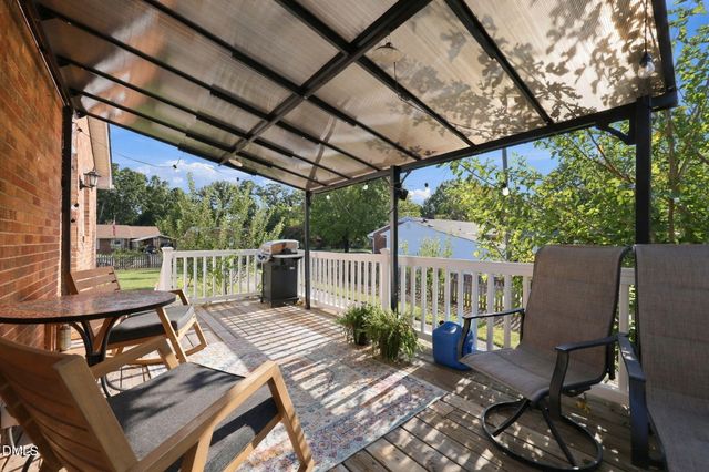 2112 Joyce Court, Burlington, NC 27217