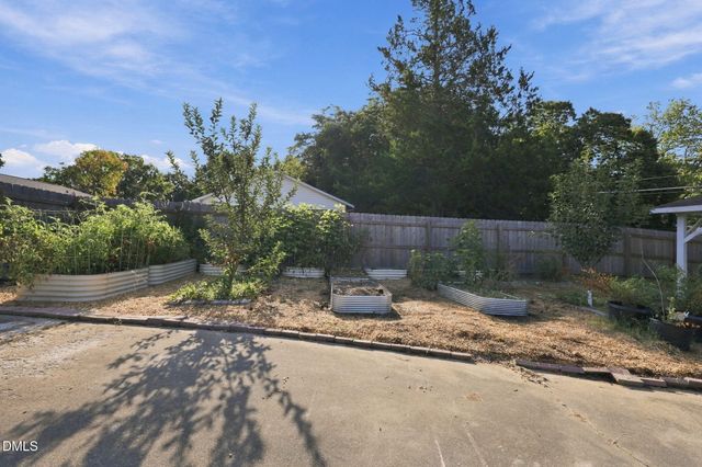2112 Joyce Court, Burlington, NC 27217