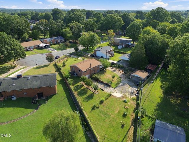 2112 Joyce Court, Burlington, NC 27217
