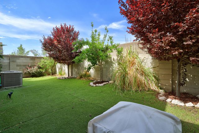 469 Brandon Court SW, Albuquerque, NM 87121