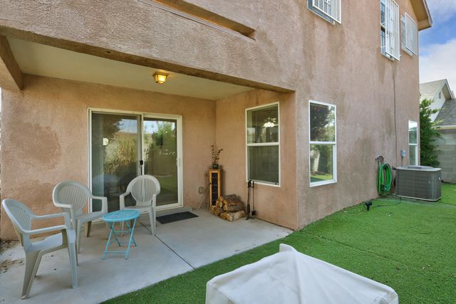 469 Brandon Court SW, Albuquerque, NM 87121