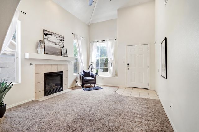 469 Brandon Court SW, Albuquerque, NM 87121