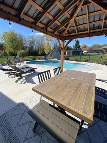 1630 RAVINE DRIVE, Green Bay, WI 54313