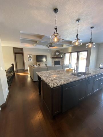 1630 RAVINE DRIVE, Green Bay, WI 54313