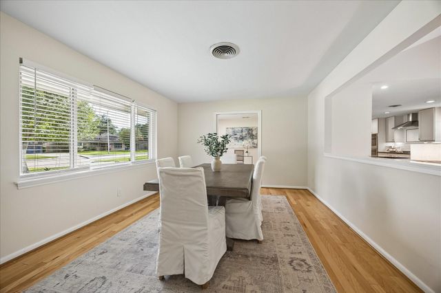 8922 Springview Lane, Houston, TX 77080