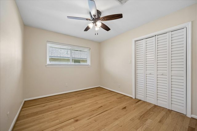 8922 Springview Lane, Houston, TX 77080