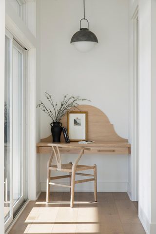 4909 Rolling Green Parkway, Edina, MN 55436