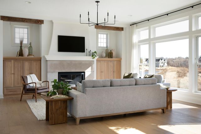 4909 Rolling Green Parkway, Edina, MN 55436