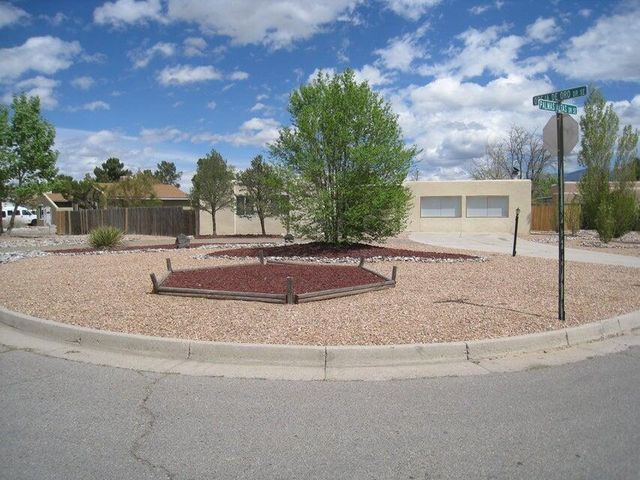 4601 Palmas Altas Drive SE, Rio Rancho, NM 87124