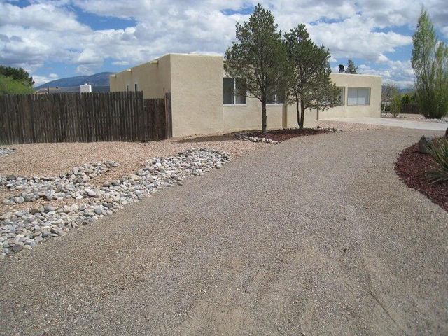 4601 Palmas Altas Drive SE, Rio Rancho, NM 87124