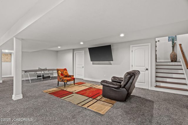 820 RONAN COURT, Jefferson City, MO 65109