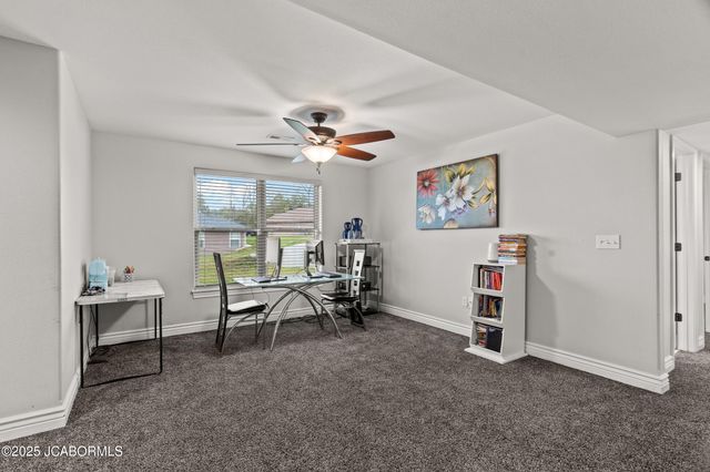 820 RONAN COURT, Jefferson City, MO 65109