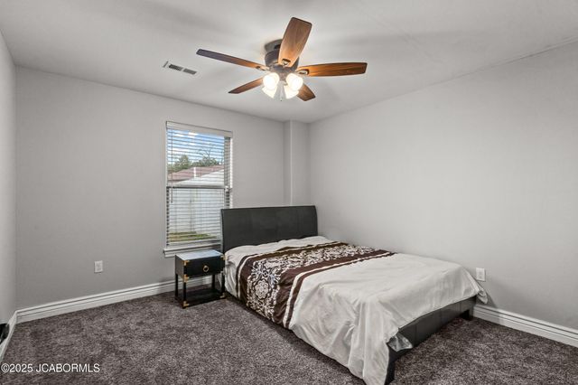 820 RONAN COURT, Jefferson City, MO 65109