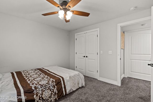 820 RONAN COURT, Jefferson City, MO 65109