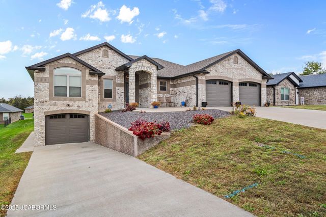 820 RONAN COURT, Jefferson City, MO 65109