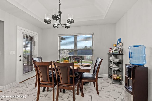 820 RONAN COURT, Jefferson City, MO 65109