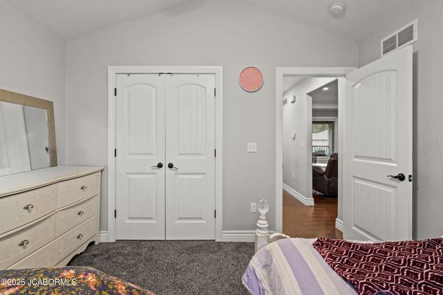 820 RONAN COURT, Jefferson City, MO 65109