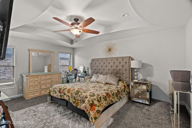 820 RONAN COURT, Jefferson City, MO 65109