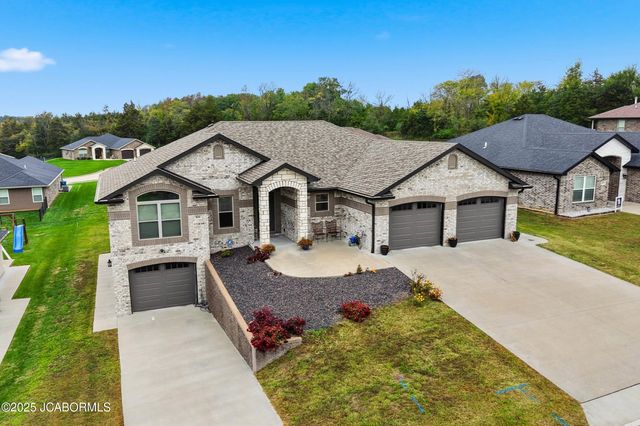 820 RONAN COURT, Jefferson City, MO 65109