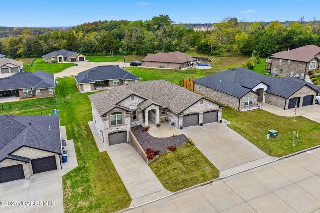 820 RONAN COURT, Jefferson City, MO 65109