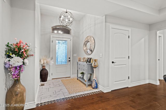 820 RONAN COURT, Jefferson City, MO 65109