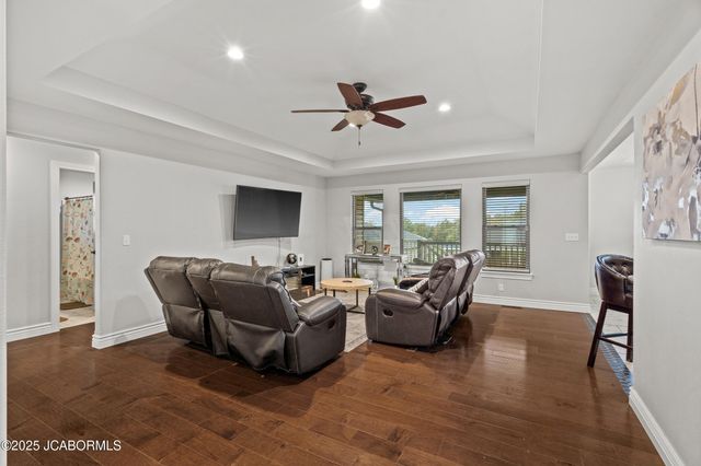 820 RONAN COURT, Jefferson City, MO 65109