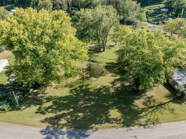 195 Isabella Avenue, Copperhill, TN 37317