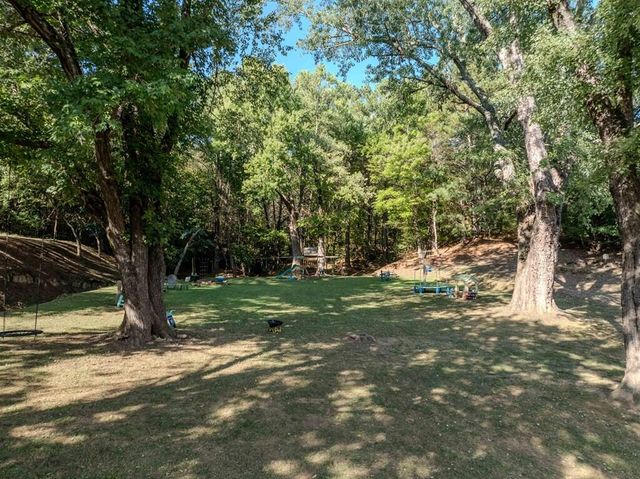 195 Isabella Avenue, Copperhill, TN 37317