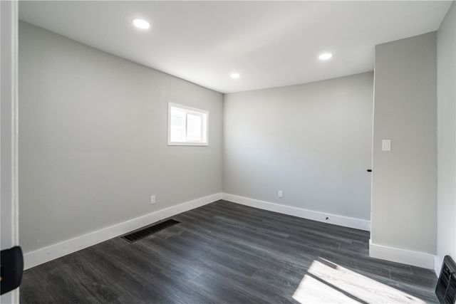 634 16th Avenue SW, Cedar Rapids, IA 52404