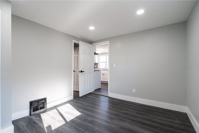 634 16th Avenue SW, Cedar Rapids, IA 52404