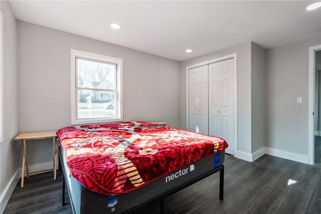 634 16th Avenue SW, Cedar Rapids, IA 52404