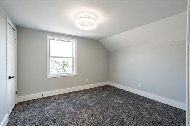 634 16th Avenue SW, Cedar Rapids, IA 52404