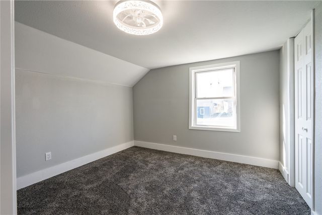 634 16th Avenue SW, Cedar Rapids, IA 52404