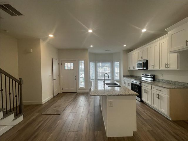 4034 Oak glenn Drive, Duluth, GA 30096