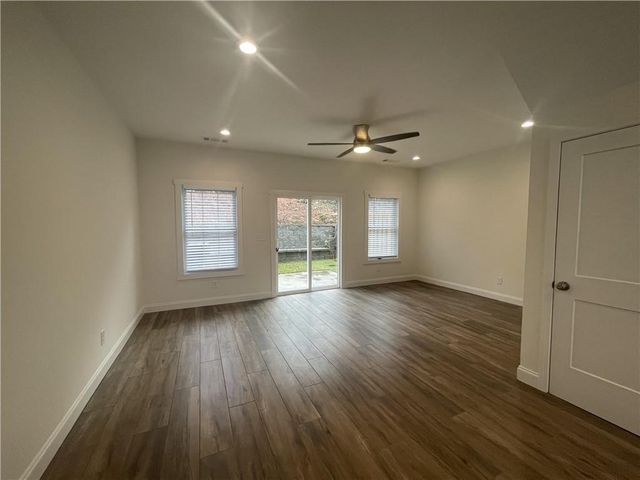 4034 Oak glenn Drive, Duluth, GA 30096