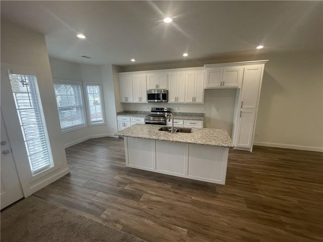4034 Oak glenn Drive, Duluth, GA 30096