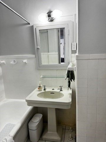 21 Beacon 11A, Boston, MA 02108