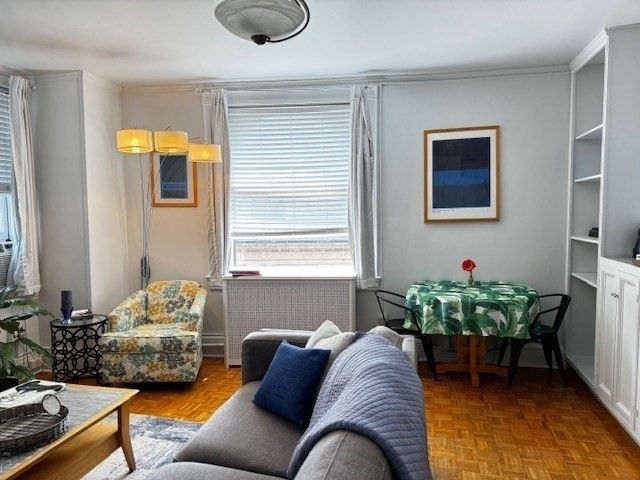 21 Beacon 11A, Boston, MA 02108