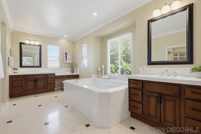 1241 White Sands Dr., San Marcos, CA 92078