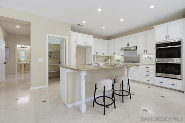 1241 White Sands Dr., San Marcos, CA 92078